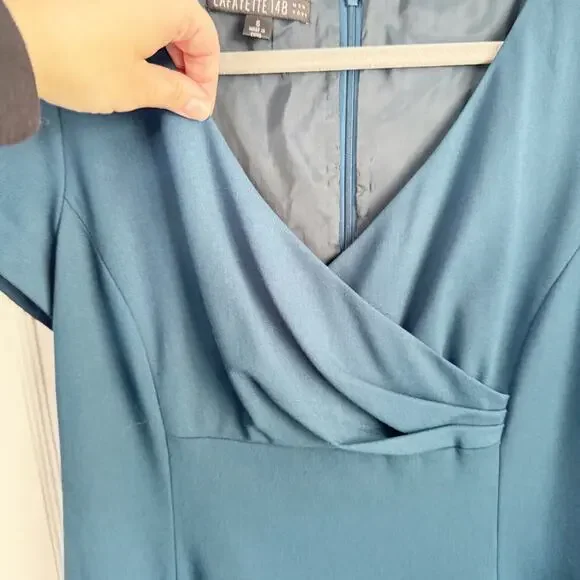 Lafayette 148 New York V-Neck Virgin Wool Pencil Dress Fluted Back Skirt Size 6 - Picture 6 of 12